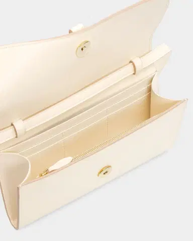 Stella McCartney Stella Ryder Embossed Grainy Eco Vegan Leather Wallet with Strap | Thumbnail 4 Stella McCartney Stella Ryder Embossed Grainy Eco Vegan Leather Wallet with Strap | Thumbnail 4
