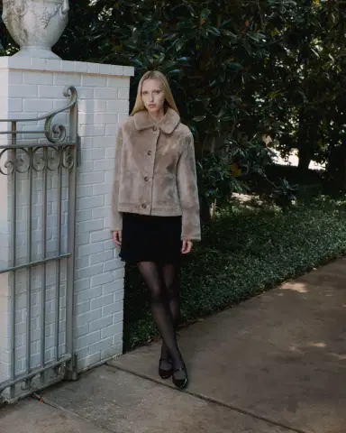 Yves Salomon Short Lamb Shearling Jacket | Thumbnail 4 Yves Salomon Short Lamb Shearling Jacket | Thumbnail 4