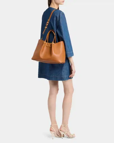 Valentino Garavani Medium Pleated Rockstud Leather Tote Bag | Thumbnail 5 Valentino Garavani Medium Pleated Rockstud Leather Tote Bag | Thumbnail 5