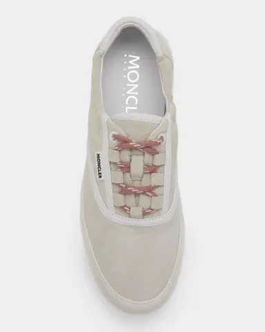 Moncler Vera Leisure Suede Low-Top Sneakers | Thumbnail 4 Moncler Vera Leisure Suede Low-Top Sneakers | Thumbnail 4