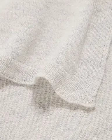 MAJESTIC FILATURES Machine Washable Cashmere Scarf | Thumbnail 4