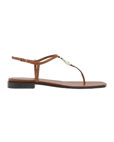 Gucci GG Marmont Leather Thong Sandals | Thumbnail 1 Gucci GG Marmont Leather Thong Sandals | Thumbnail 1
