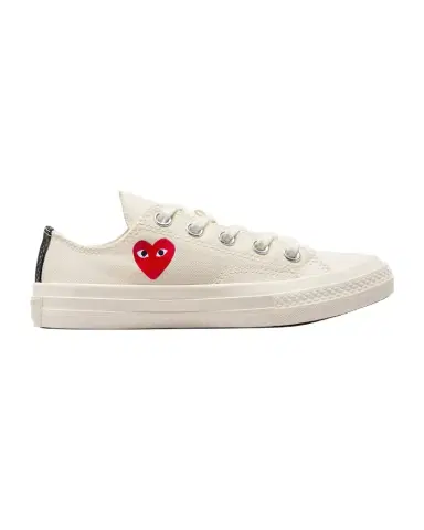 Comme des Garcons x PLAY Low Top Sneakers W/ Red Heart, Toddlers/Kids | Thumbnail 1 Comme des Garcons x PLAY Low Top Sneakers W/ Red Heart, Toddlers/Kids | Thumbnail 1