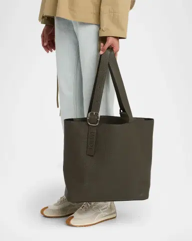 Loewe Men's Loop Zipped Leather Tote Bag | Thumbnail 2 Loewe Men's Loop Zipped Leather Tote Bag | Thumbnail 2