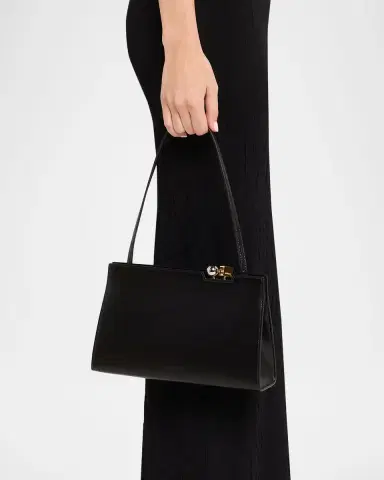 Jacquemus Le Salon Rond Carre Leather Clutch Bag | Thumbnail 2 Jacquemus Le Salon Rond Carre Leather Clutch Bag | Thumbnail 2