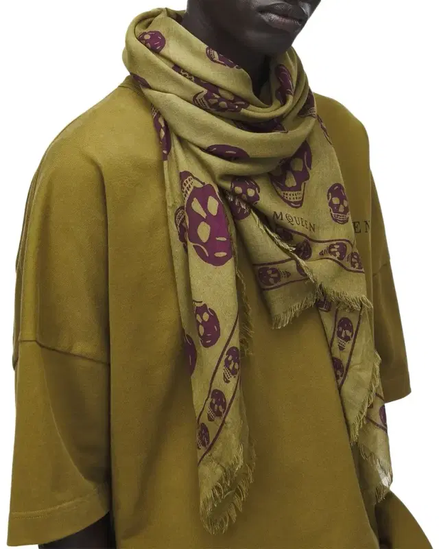 Men's Abstract Skull Scarf