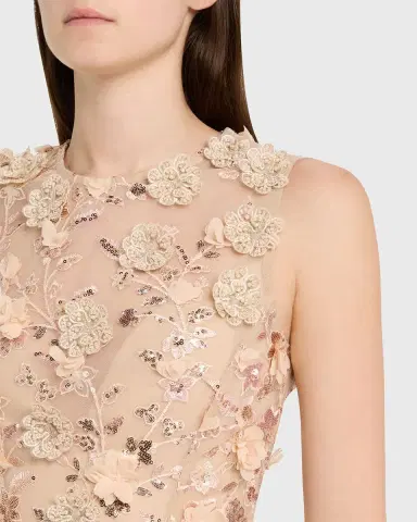 Bronx and Banco Arielle Floral Embroidered Sleeveless Gown | Thumbnail 5