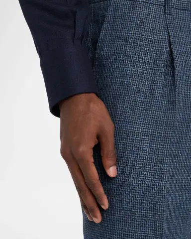 Brunello Cucinelli Men 's Linen Houndstooth Two-Piece Suit | Thumbnail 10 Brunello Cucinelli Men 's Linen Houndstooth Two-Piece Suit | Thumbnail 10
