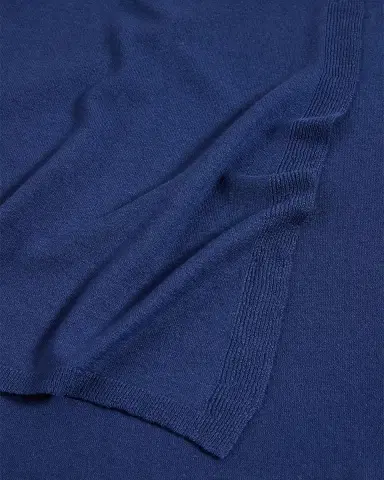 MAJESTIC FILATURES Machine Washable Cashmere Scarf | Thumbnail 4