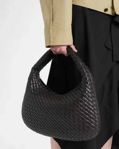 Bottega Veneta Veneta Leather Shoulder Bag | Thumbnail 2 Bottega Veneta Veneta Leather Shoulder Bag | Thumbnail 2
