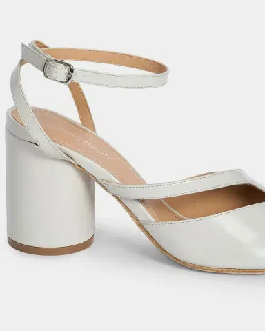 Maison Margiela Tabi Leather Split-Toe Pumps | Thumbnail 6 Maison Margiela Tabi Leather Split-Toe Pumps | Thumbnail 6