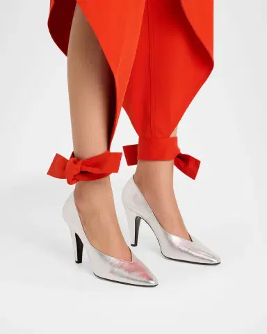 Alaïa 90mm Metallic Leather Pumps | Thumbnail 2