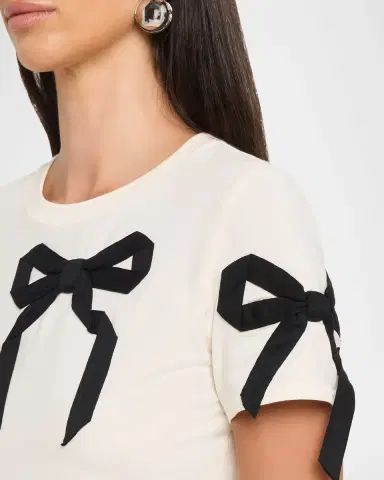 Marc Jacobs Bow Short-Sleeve Shrunken T-Shirt | Thumbnail 5