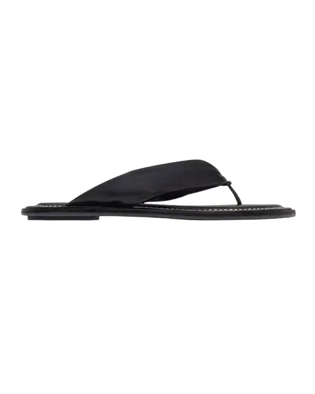 Bernardo Salt Suede Thong Sandals