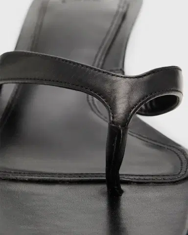 Vince San Juan Leather Heeled Thong Sandals | Thumbnail 5
