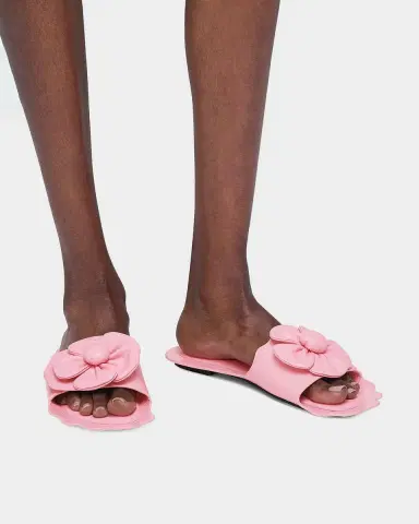 Marc Jacobs The Daisy Leather Flat Slide Sandals | Thumbnail 2 Marc Jacobs The Daisy Leather Flat Slide Sandals | Thumbnail 2