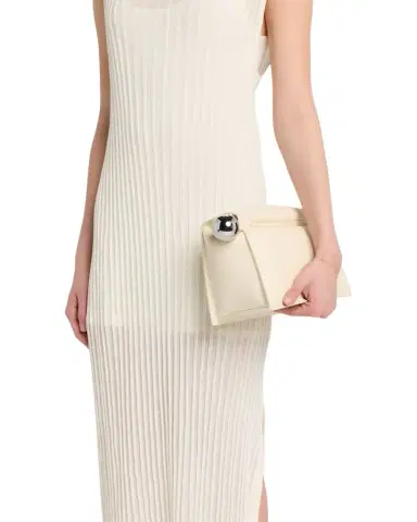 Jacquemus Ronde Carré Leather Clutch | Thumbnail 1 Jacquemus Ronde Carré Leather Clutch | Thumbnail 1