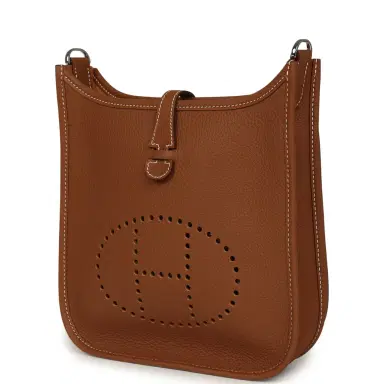 HERMÈS Hermes Evelyne 23 Gold Clemence Palladium Hardware | Thumbnail 5 HERMÈS Hermes Evelyne 23 Gold Clemence Palladium Hardware | Thumbnail 5