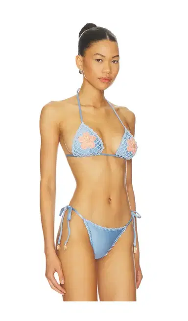 Capittana Missy Flowers Top | Thumbnail 2