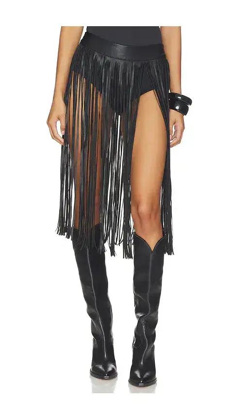 Short With Side Fringe