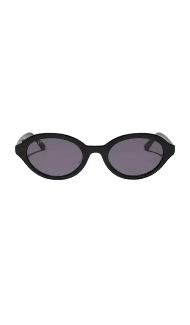 DIFF EYEWEAR X Rachael Kirkconnell 90s Oval Sunglasses | Thumbnail 1 DIFF EYEWEAR X Rachael Kirkconnell 90s Oval Sunglasses | Thumbnail 1