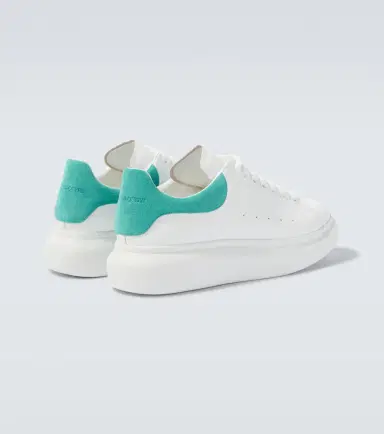 Alexander McQueen Oversized leather sneakers | Thumbnail 3 Alexander McQueen Oversized leather sneakers | Thumbnail 3