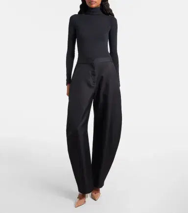 Alaïa Alaïa Le Caur patent leather and PU mules | Thumbnail 5