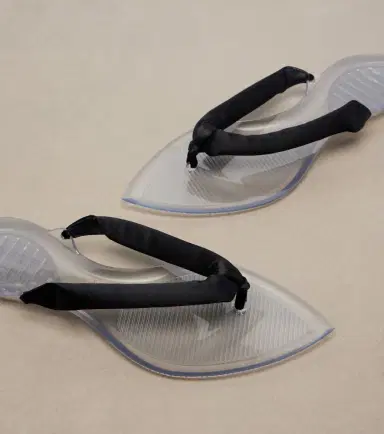 Alaïa Alaïa Invisible satin thong sandals | Thumbnail 3