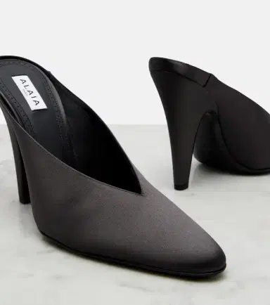 Alaïa Alaïa Cone satin mules | Thumbnail 3