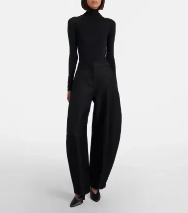 Alaïa Alaïa Cone satin mules | Thumbnail 6