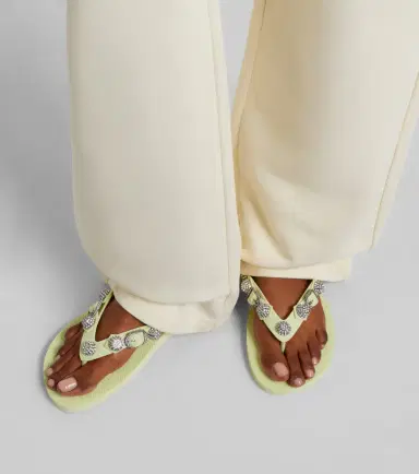 Balenciaga Cagole embellished thong sandals | Thumbnail 6