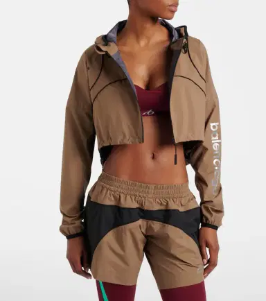Balenciaga Logo sports bra | Thumbnail 4 Balenciaga Logo sports bra | Thumbnail 4
