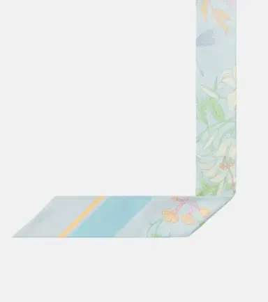 Gucci Flora silk twill scarf | Thumbnail 2