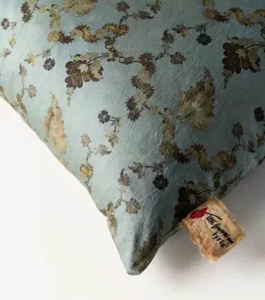 The House of Lyria Godolia cushion | Thumbnail 2