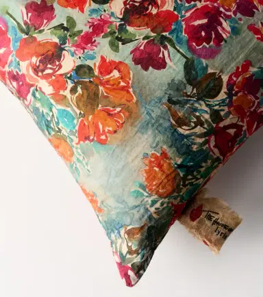 The House of Lyria Insio cushion | Thumbnail 2