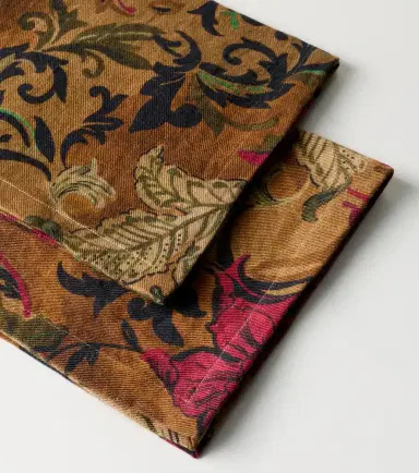 The House of Lyria Tigide set of 2 floral linen napkins | Thumbnail 2