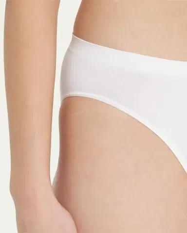 Hanro Touch Feeling High-Cut Briefs | Thumbnail 4 Hanro Touch Feeling High-Cut Briefs | Thumbnail 4