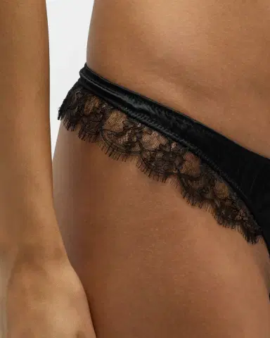 Kiki de Montparnasse Sensuel Lace-Trim Silk Thong | Thumbnail 5 Kiki de Montparnasse Sensuel Lace-Trim Silk Thong | Thumbnail 5