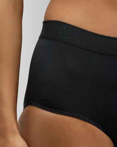 Wacoal B-Smooth Seamless Brief | Thumbnail 4