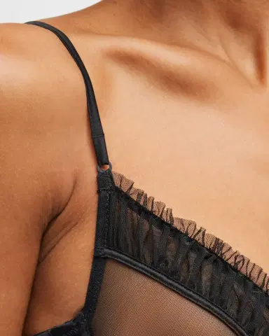 Kiki de Montparnasse Sensuel Lace-Trim Underwire Balconette Bra | Thumbnail 3
