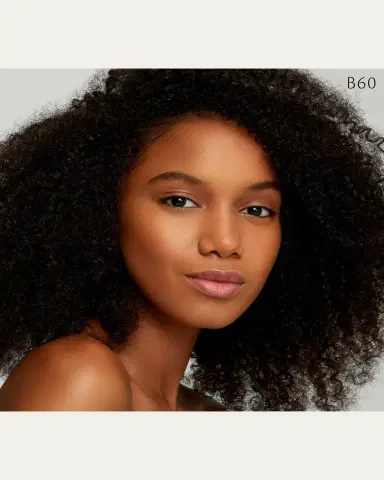CLÉ DE PEAU BEAUTÉ Radiant Fluid Foundation Matte SPF 20, 1.1 oz. | Thumbnail 4