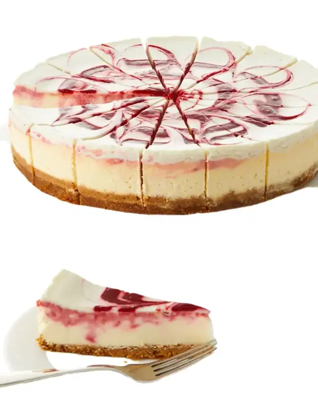 Cheesecake Royale Raspberry Cheesecake