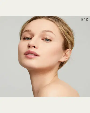 CLÉ DE PEAU BEAUTÉ Radiant Fluid Foundation Matte SPF 20, 1.1 oz. | Thumbnail 4