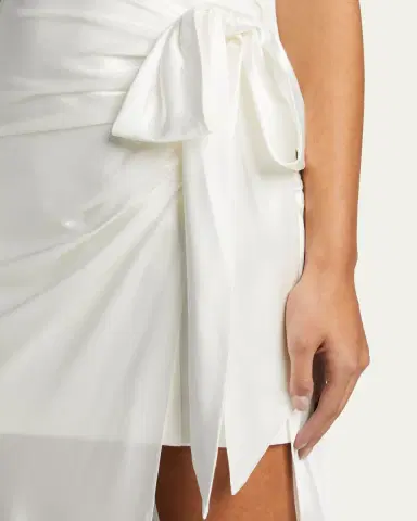 Cinq à Sept Marian Sleeveless Gown | Thumbnail 5