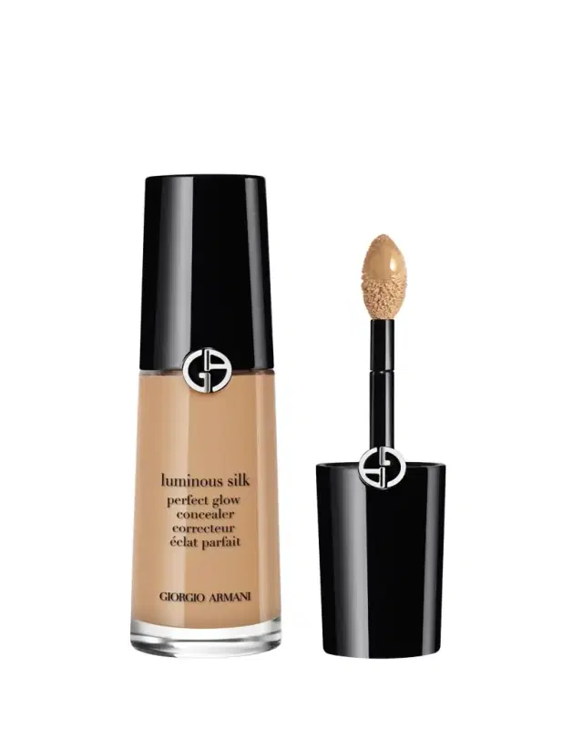 ARMANI beauty LUMINOUS SILK CONCEALER