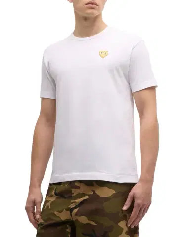 Comme des Garçons Men 's Small Heart T-Shirt | Thumbnail 1