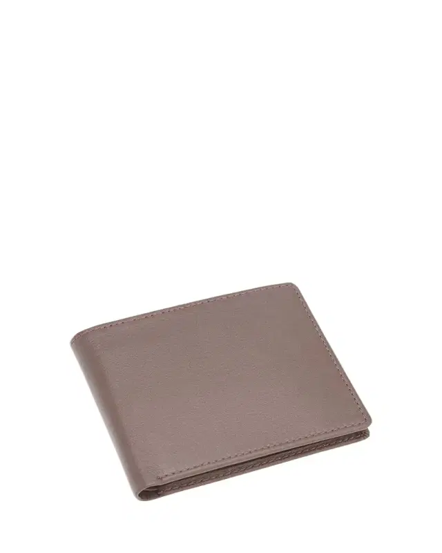 ROYCE New York Personalized Leather RFID-Blocking Trifold Wallet