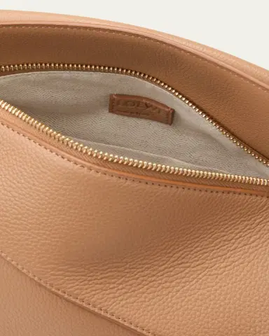 Loewe Puzzle Edge Small Top-Handle Bag in Grained Leather | Thumbnail 8 Loewe Puzzle Edge Small Top-Handle Bag in Grained Leather | Thumbnail 8