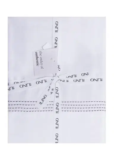 The Lino Essential Embroidered Queen Flat Sheet | Thumbnail 3