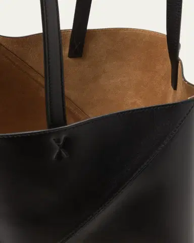 Loewe Puzzle Fold Medium Tote Bag in Shiny Leather | Thumbnail 4